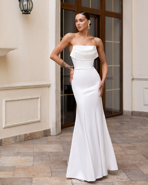Raja Midikleid aus Satin mit offenem Rücken und Schleife - pistazienfarben 