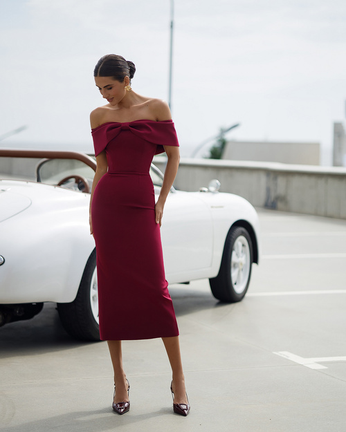 Mira - Midikleid mit offenen Schultern - burgunderrot