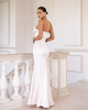 Raja Midikleid aus Satin mit offenem Rücken und Schleife - pistazienfarben