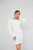 Weißes Minikleid mit Puffärmeln