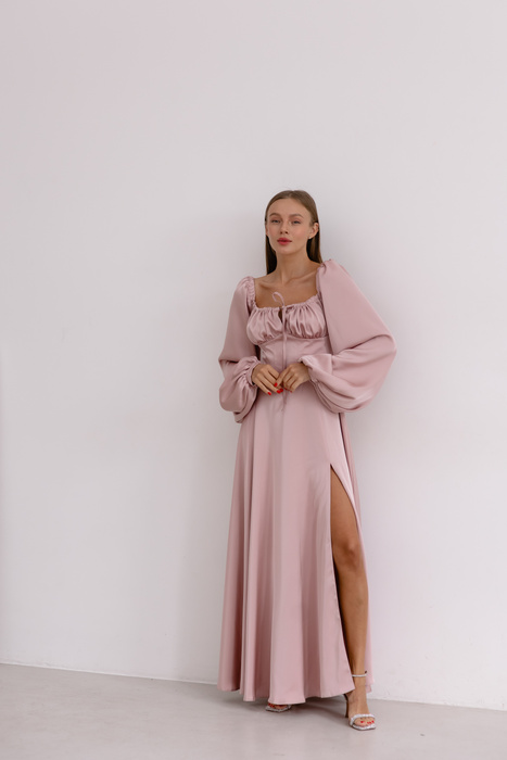 Długa sukienka Asti pudrowa