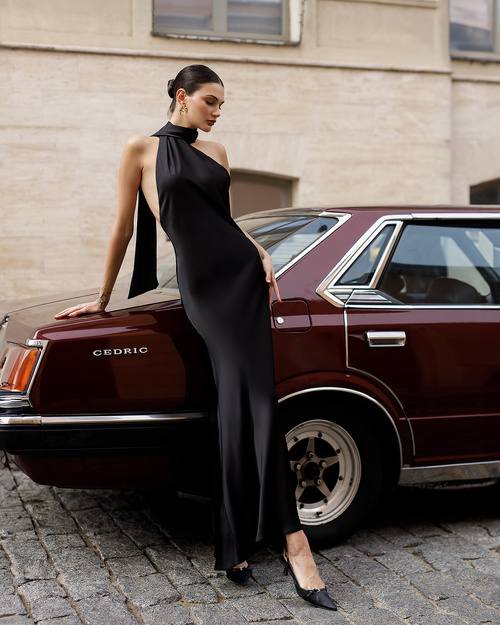 Schwarzes Maxikleid von Paris 