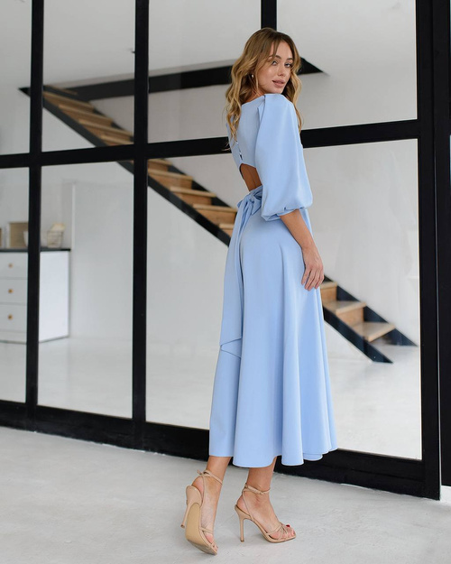 Elegantes ausgestelltes Midikleid mit bauschigen Ärmeln, die mit einer Schleife gebunden werden, in Blau