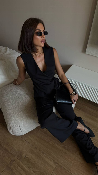 Schwarzes ausgestelltes Midikleid mit Büffeln 