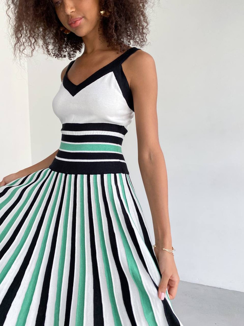 Glamour - gestricktes Midikleid