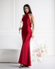 Elegancka sukienka satynowa maxi w kolorze czerwonym z odkrytymi plecami