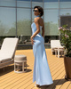 Raja Midikleid aus Satin mit offenem Rücken und Schleife - pistazienfarben 