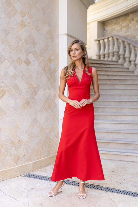 Ärmelloses Kleid mit milchfarbenem Ausschnitt