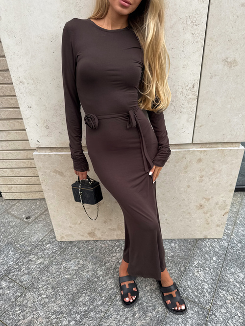 Elegancka  sukienka maxi z wiskozy z długim rękawem brązowa 